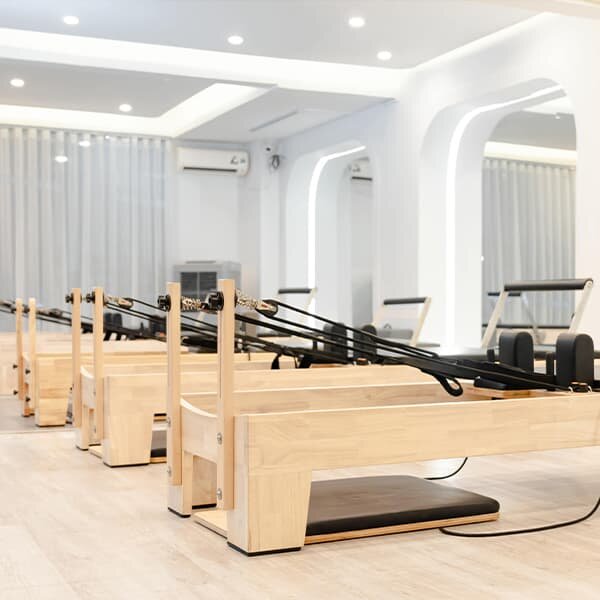 リフォーマーピラティスってなに？ | PILATES STUDIO noa