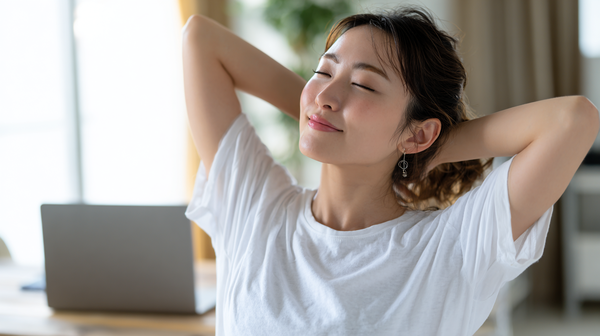 デスクワーク首こり解消！ピラティス簡単ルーティン｜ PILATES STUDIO noa | PILATES STUDIO noa